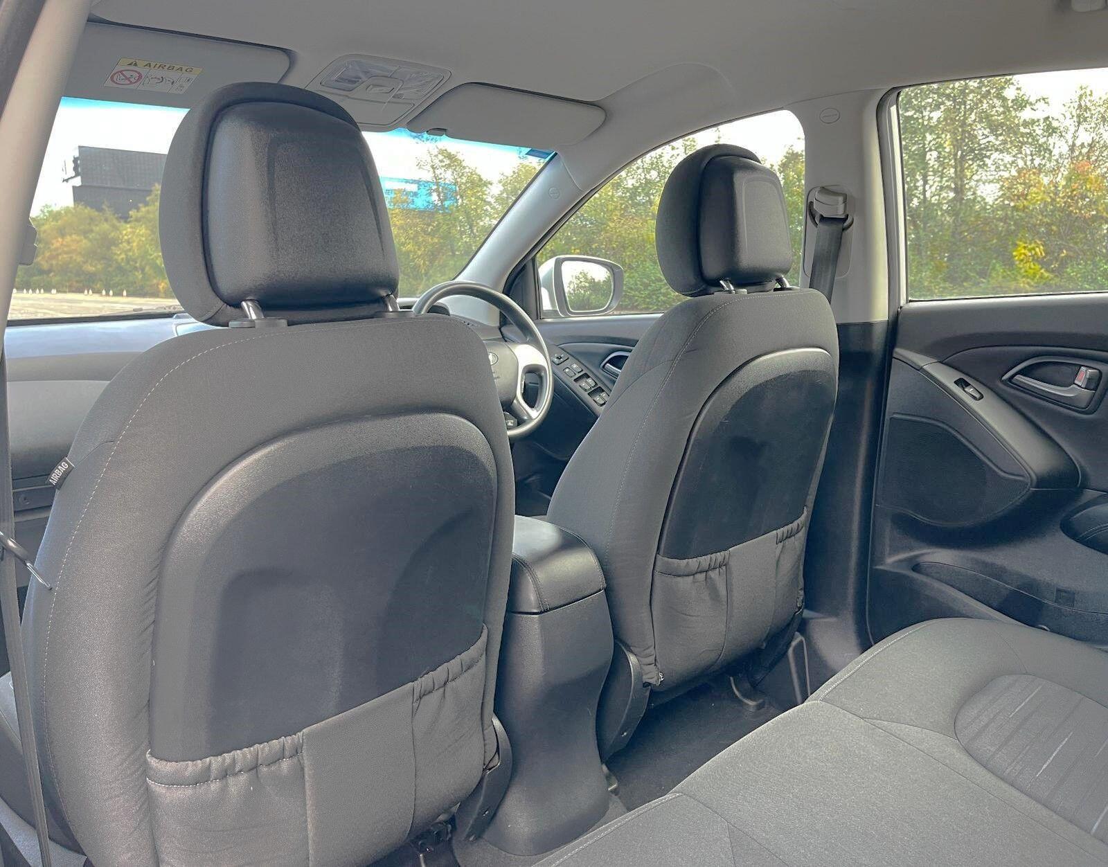 Hyundai ix35 - Image 26