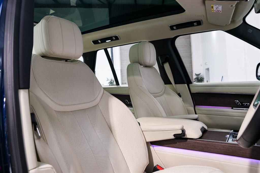 Land Rover Range Rover - Image 16