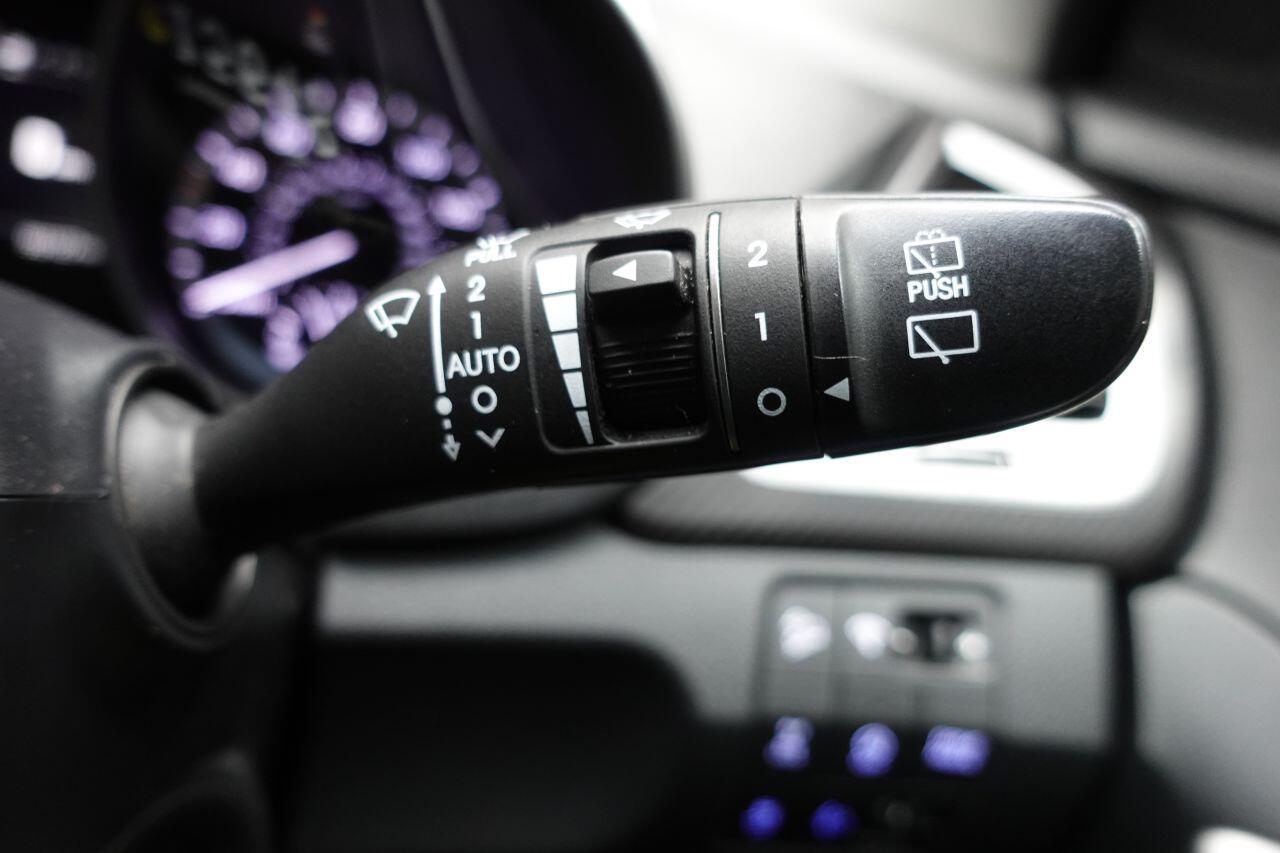 Hyundai Santa Fe - Image 31