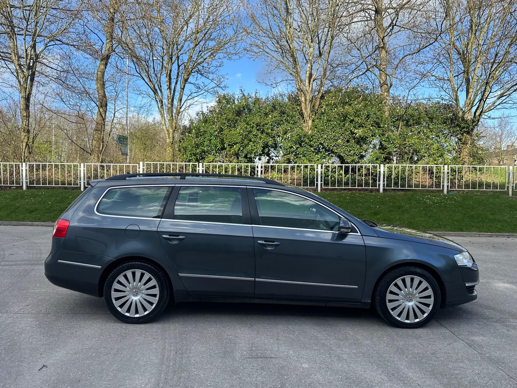 Volkswagen Passat - Image 53