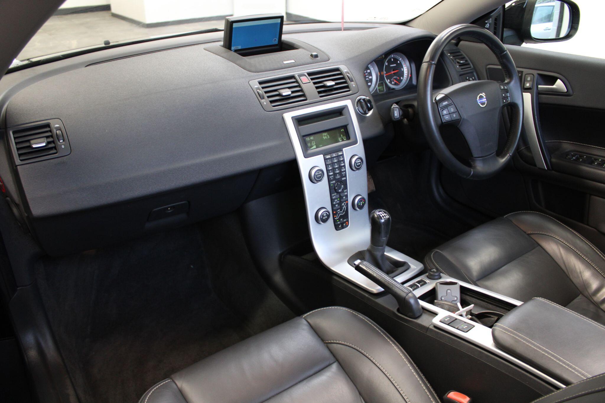 Volvo C70 - Image 31