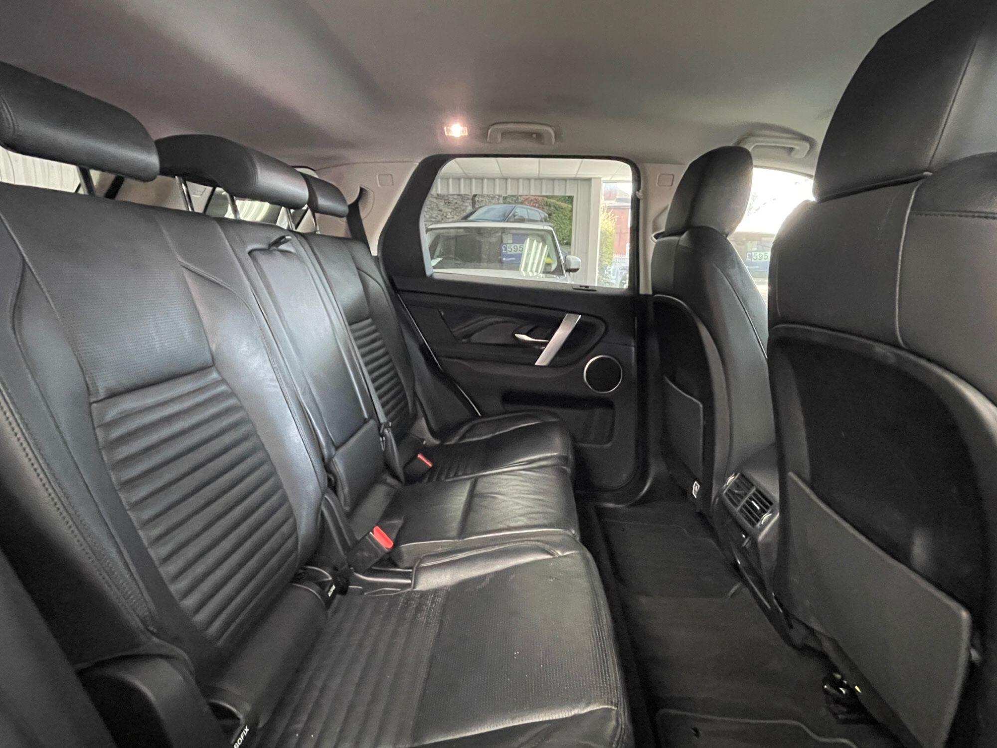 Land Rover DISCOVERY SPORT - Image 28
