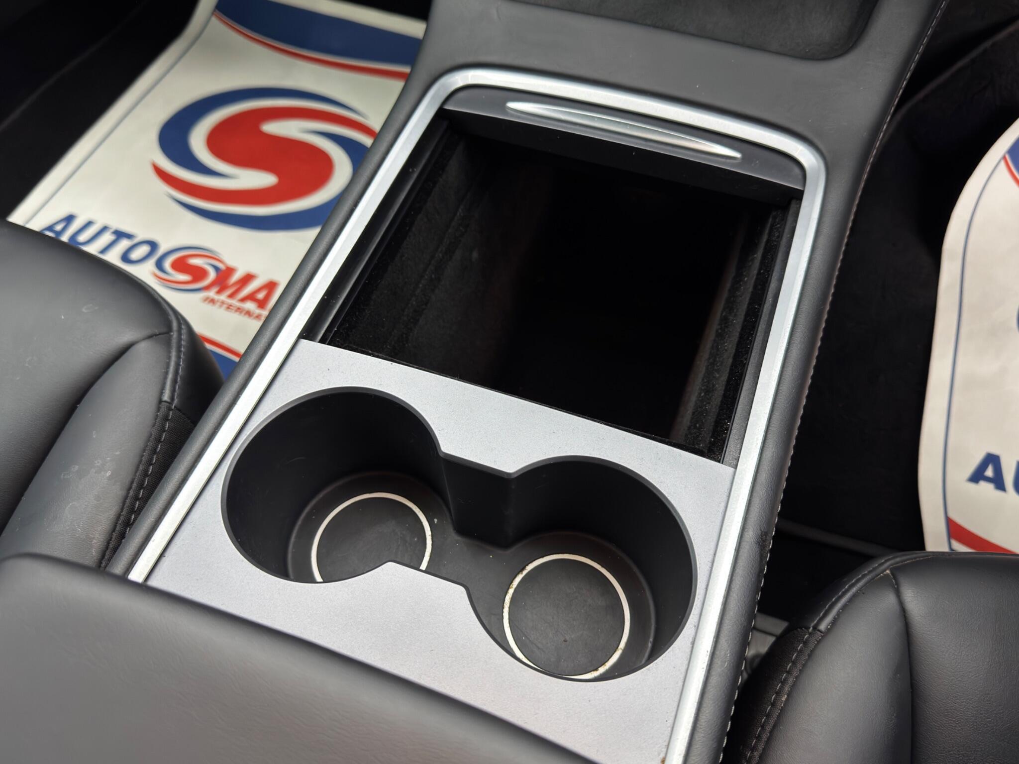 Tesla Model 3 - Image 25