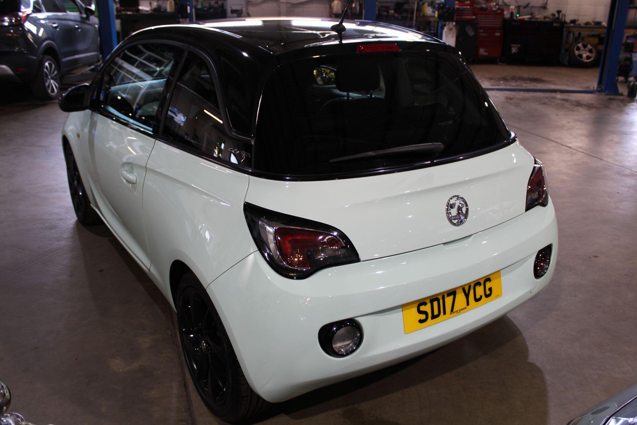 Vauxhall ADAM - Image 14