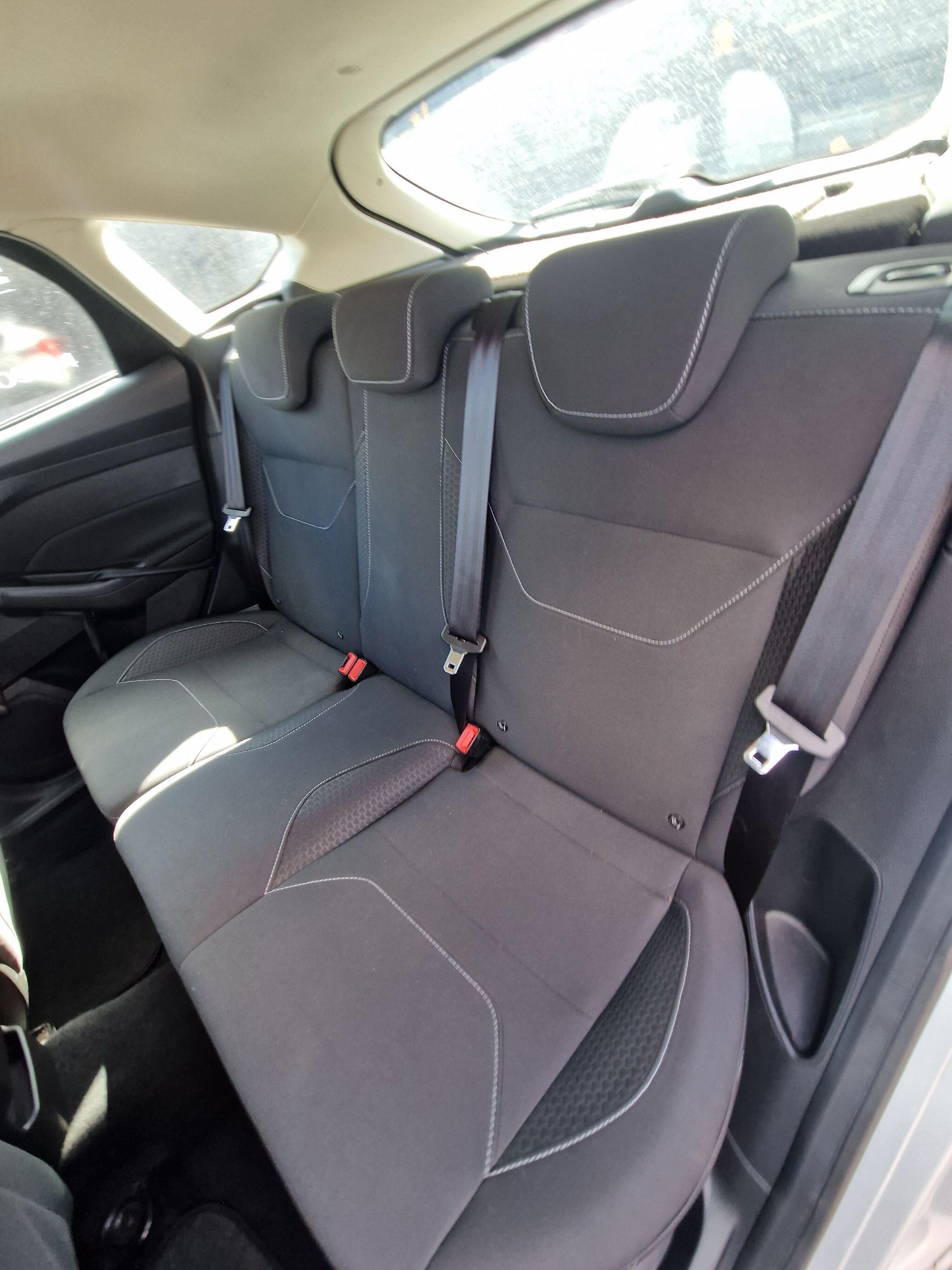 Ford Focus - Image 34