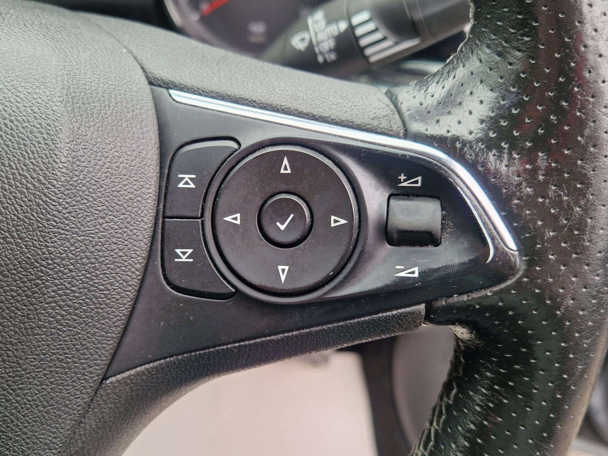 Vauxhall Insignia - Image 52