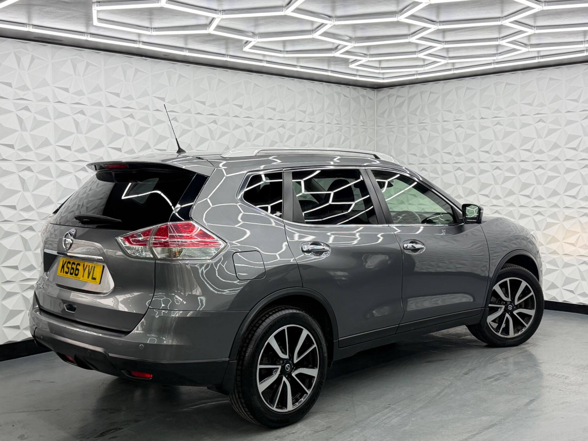 Nissan X-Trail - Image 3