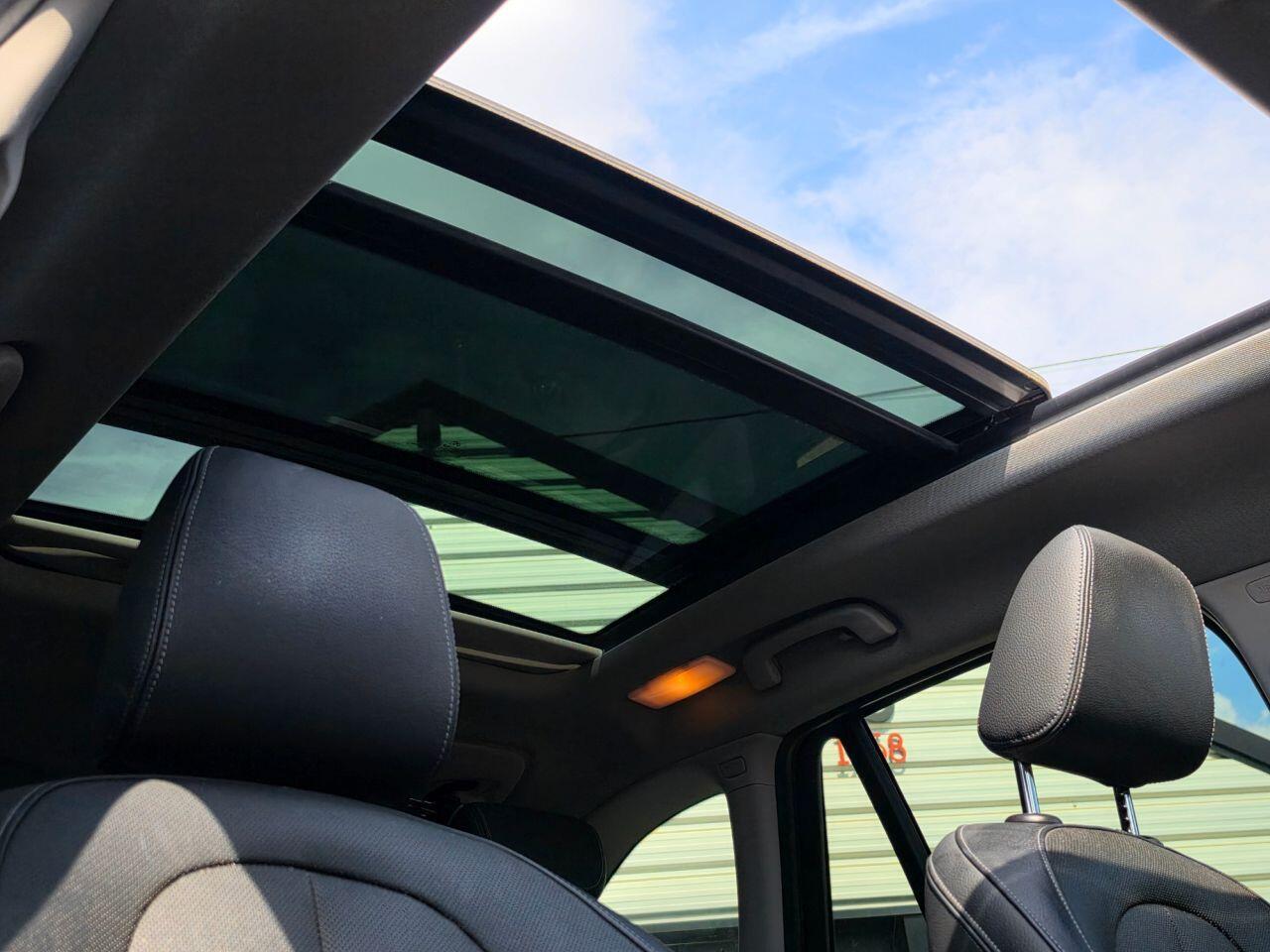 BMW X1 - Image 10
