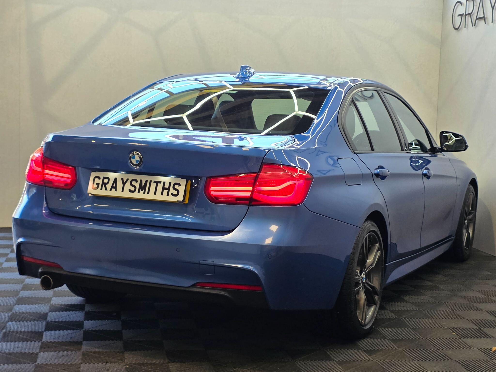 BMW 3 Series - Image 8