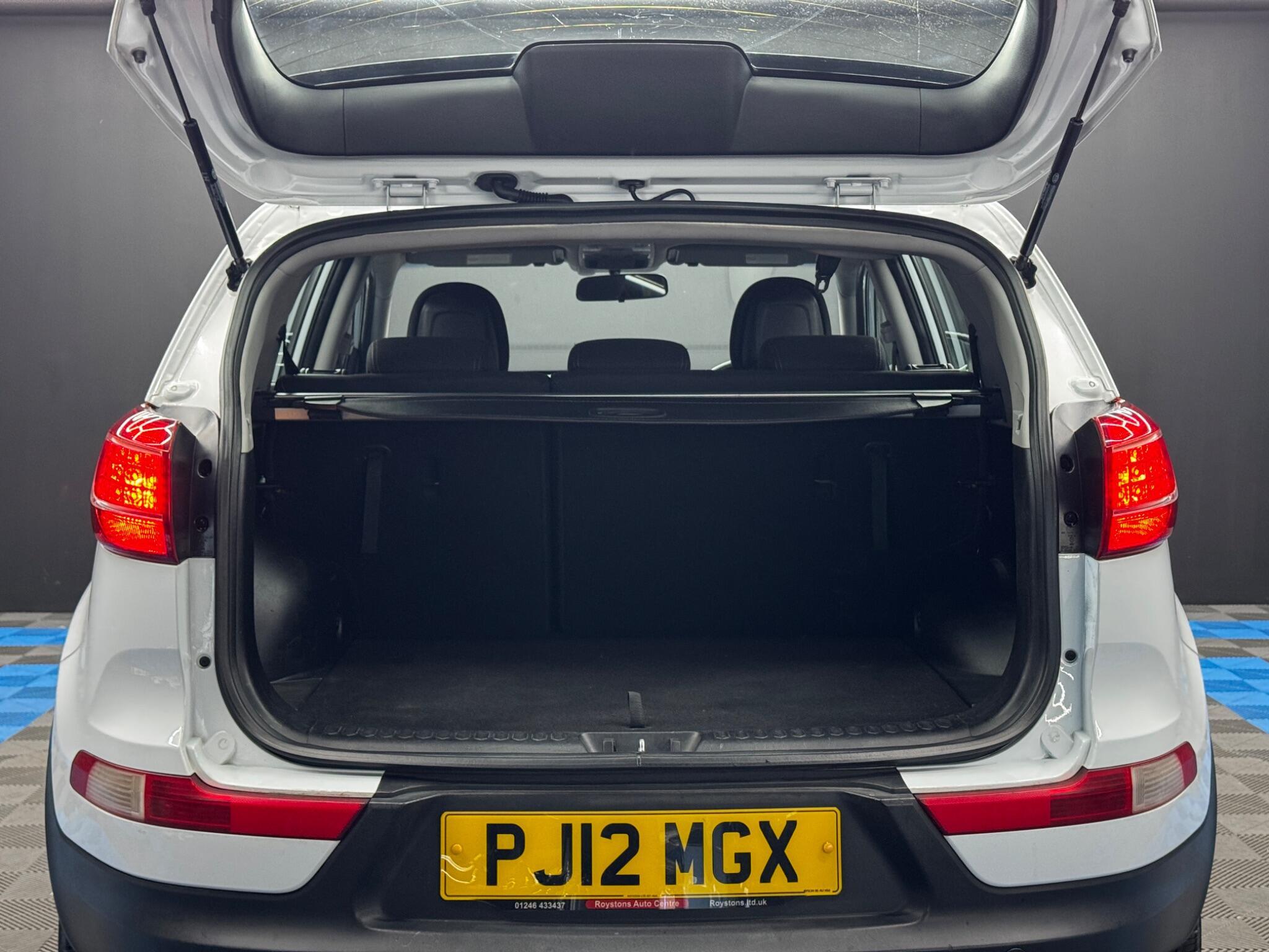 Kia Sportage - Image 32