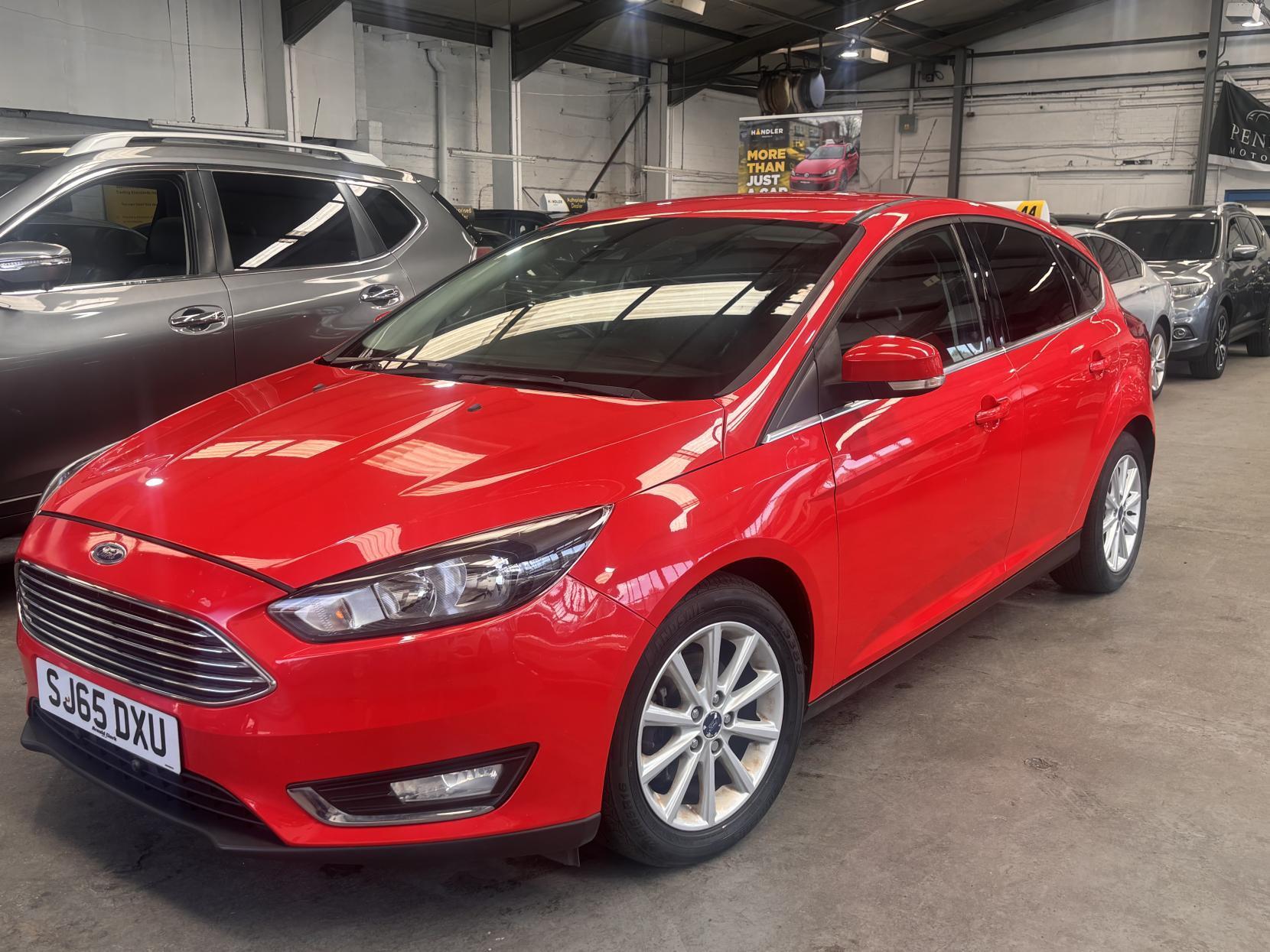 Ford Focus - Image 6