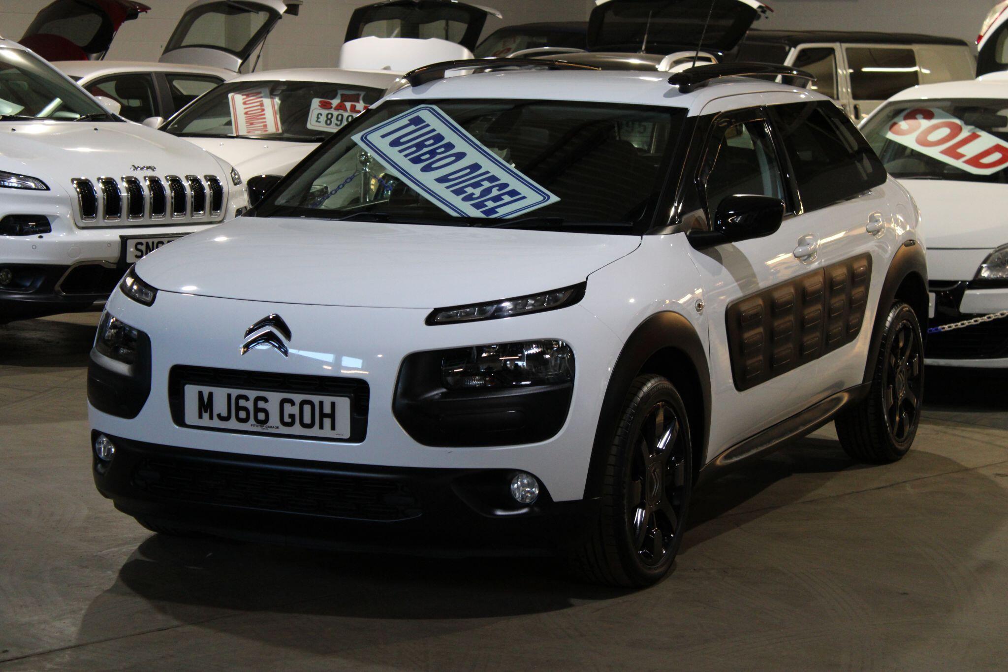 Citroen C4 Cactus - Image 17