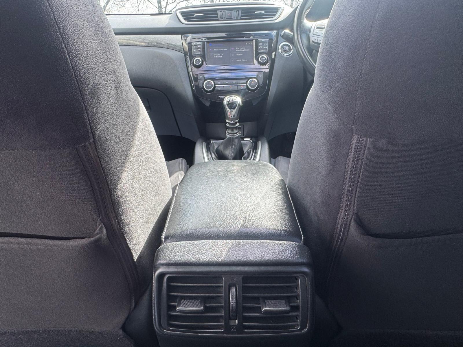 Nissan X-Trail - Image 17