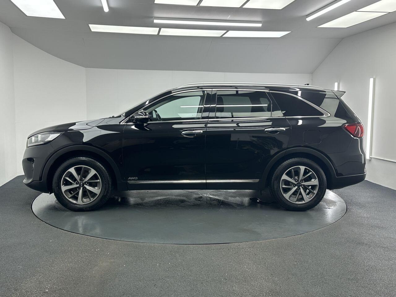 Kia Sorento - Image 7