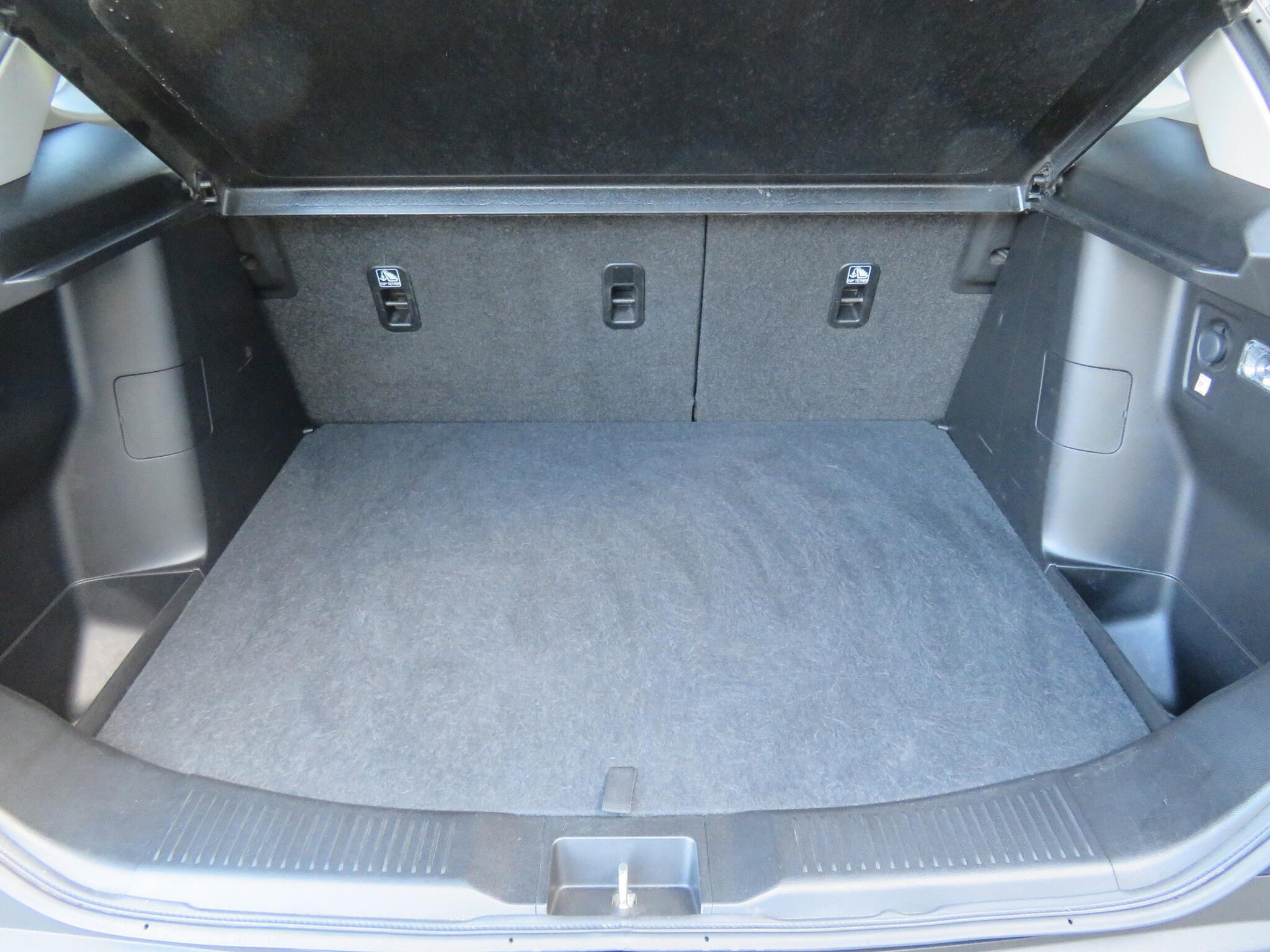 Suzuki S-Cross - Image 9