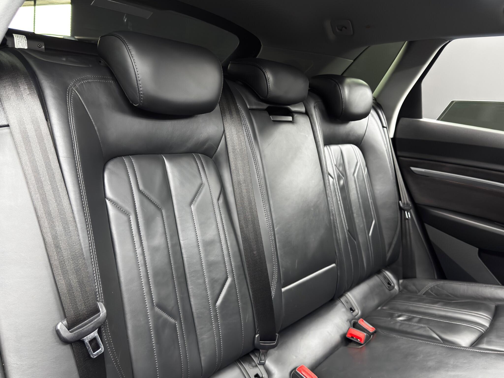 Audi E-Tron - Image 15