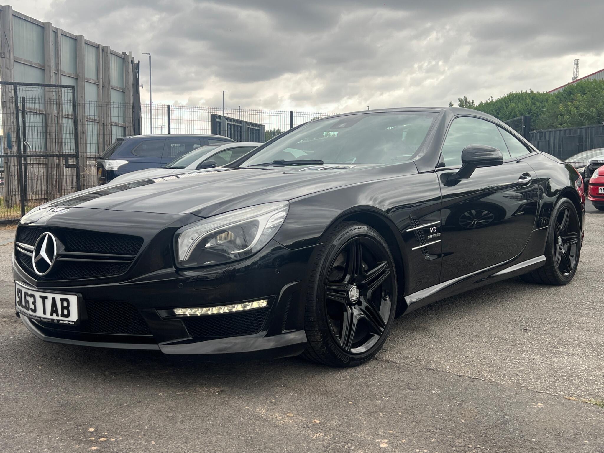 Mercedes SL - Image 8