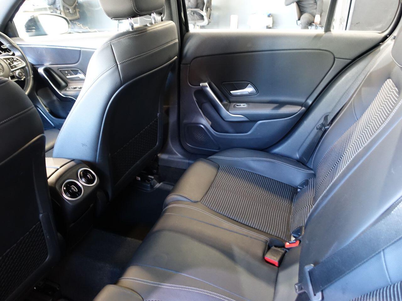 Mercedes-benz A-CLASS - Image 21