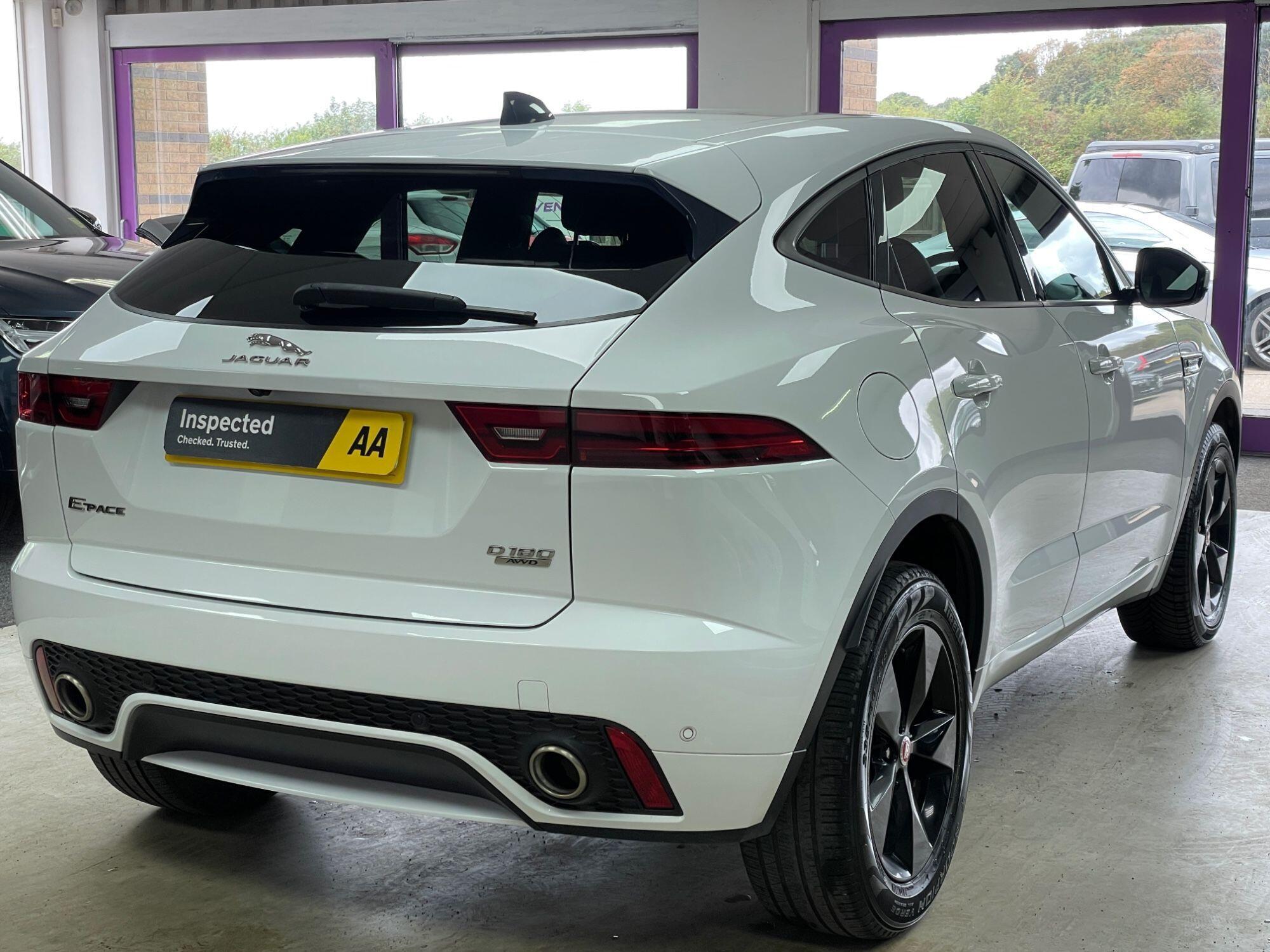 Jaguar E-Pace - Image 10