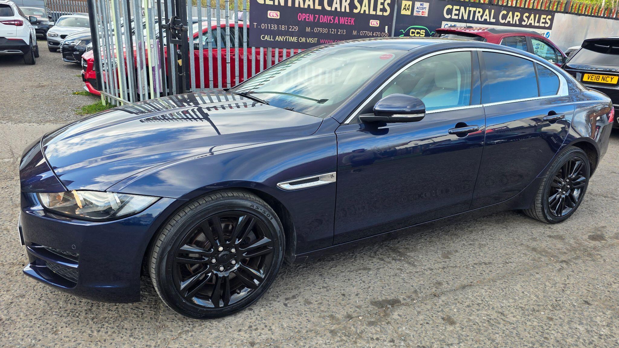 Jaguar XE - Image 16