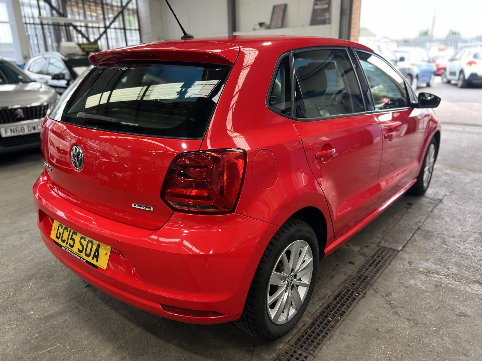 Volkswagen Polo - Image 7