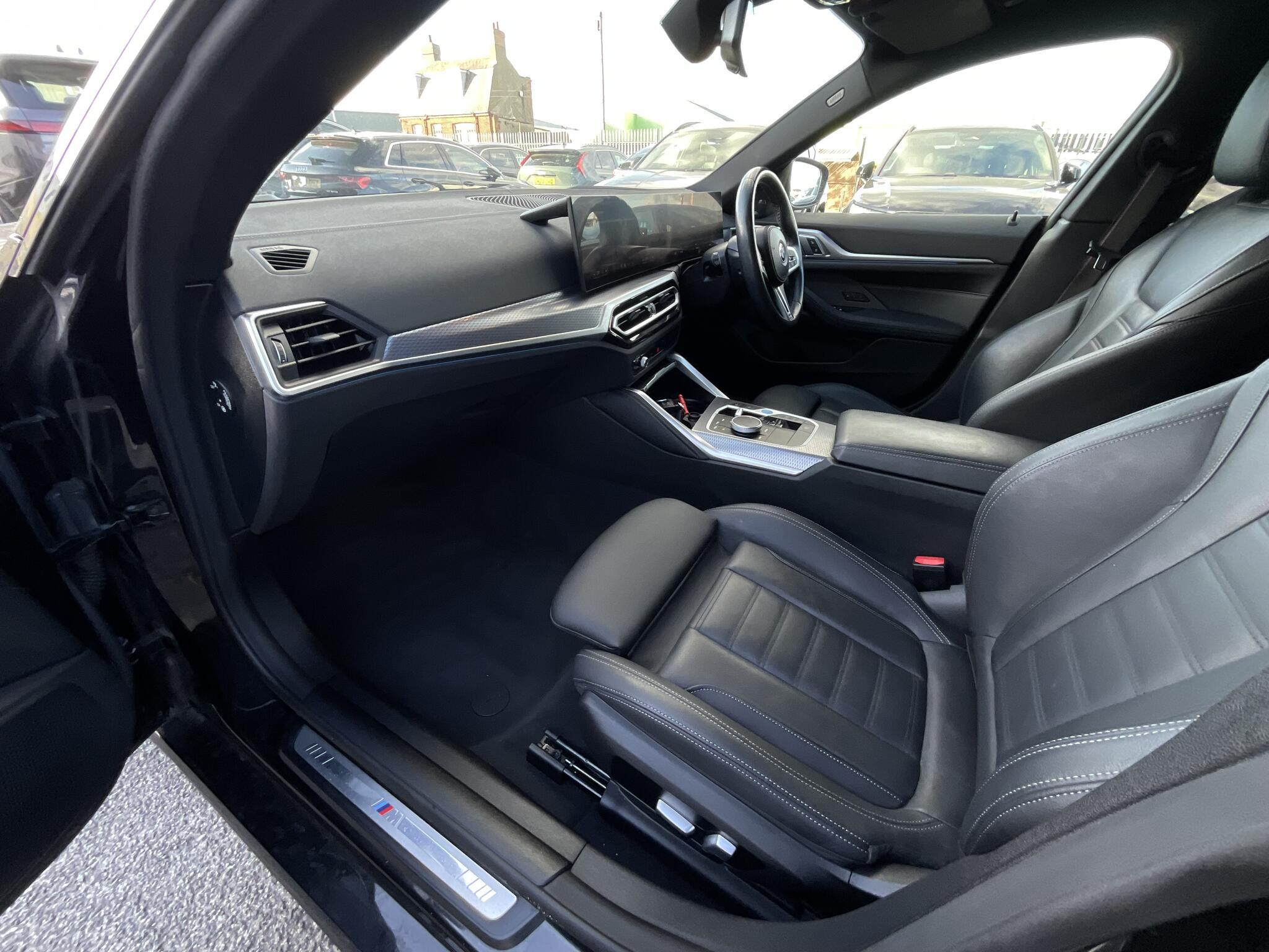 BMW I4 - Image 16