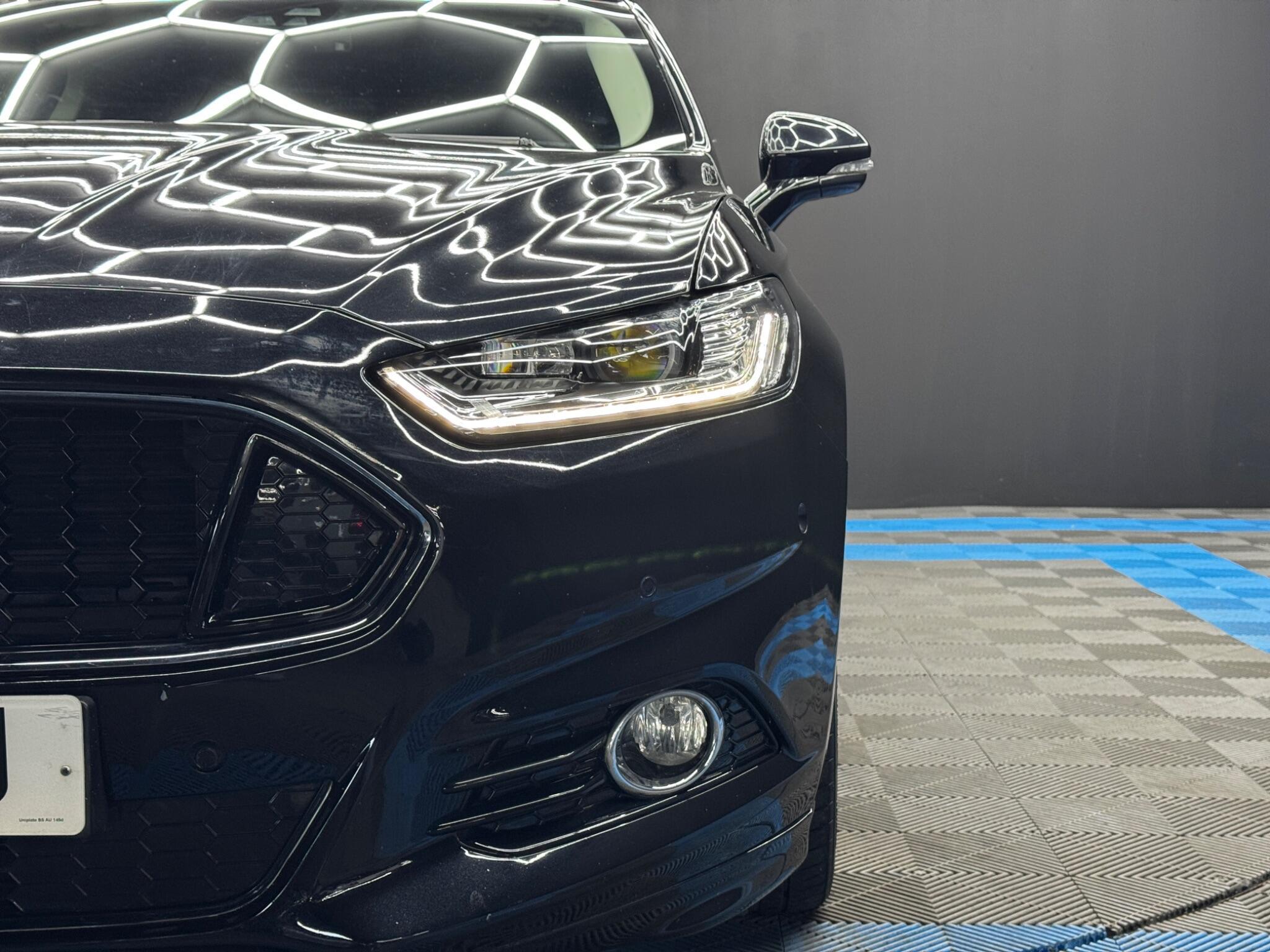 Ford Mondeo - Image 45