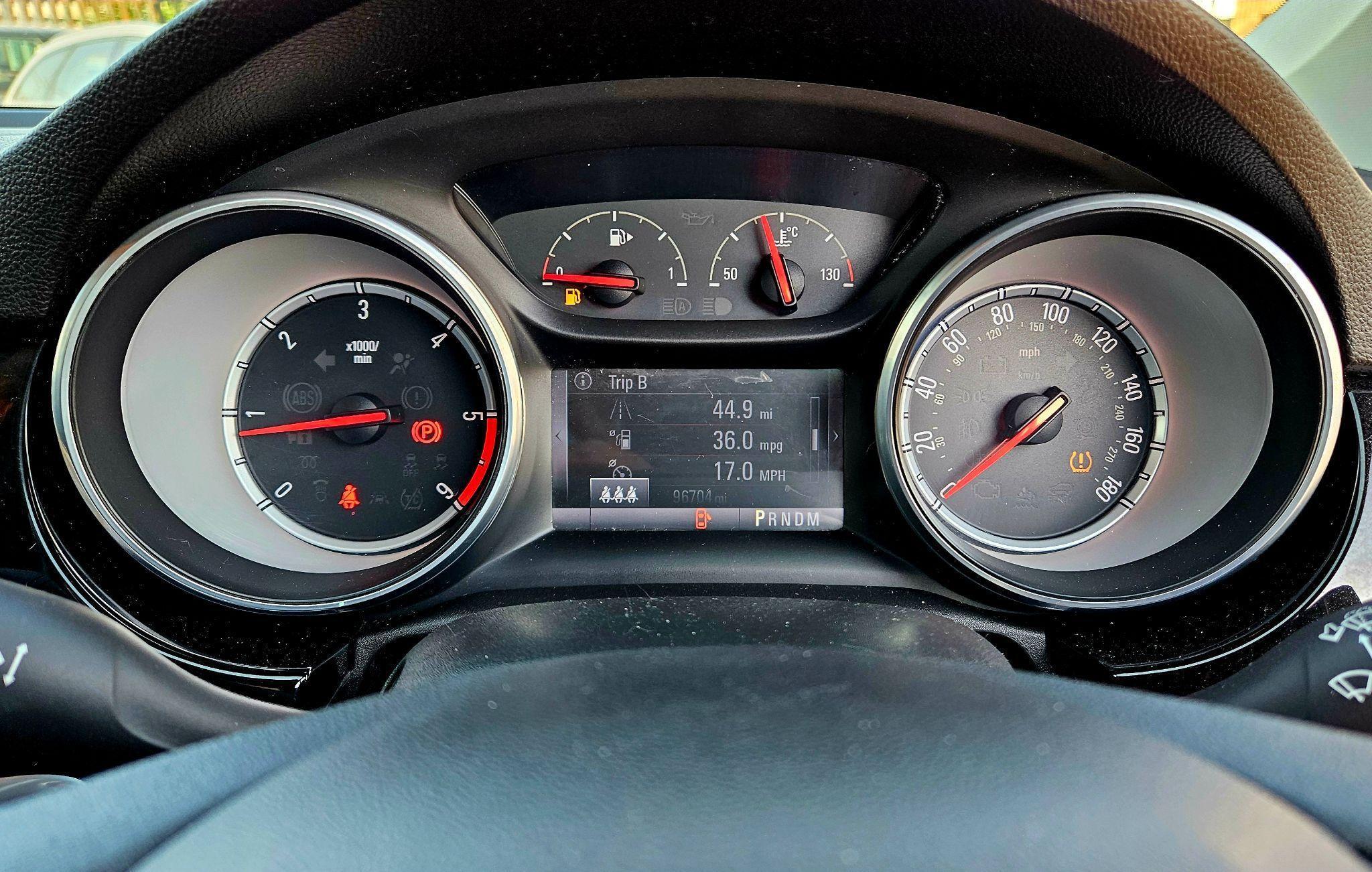 Vauxhall Astra - Image 20