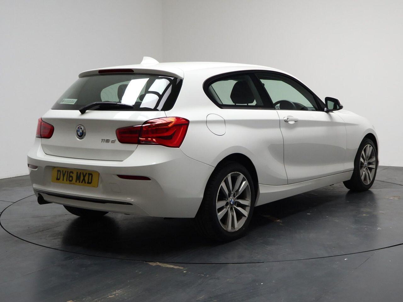 BMW 1 Series - Image 12