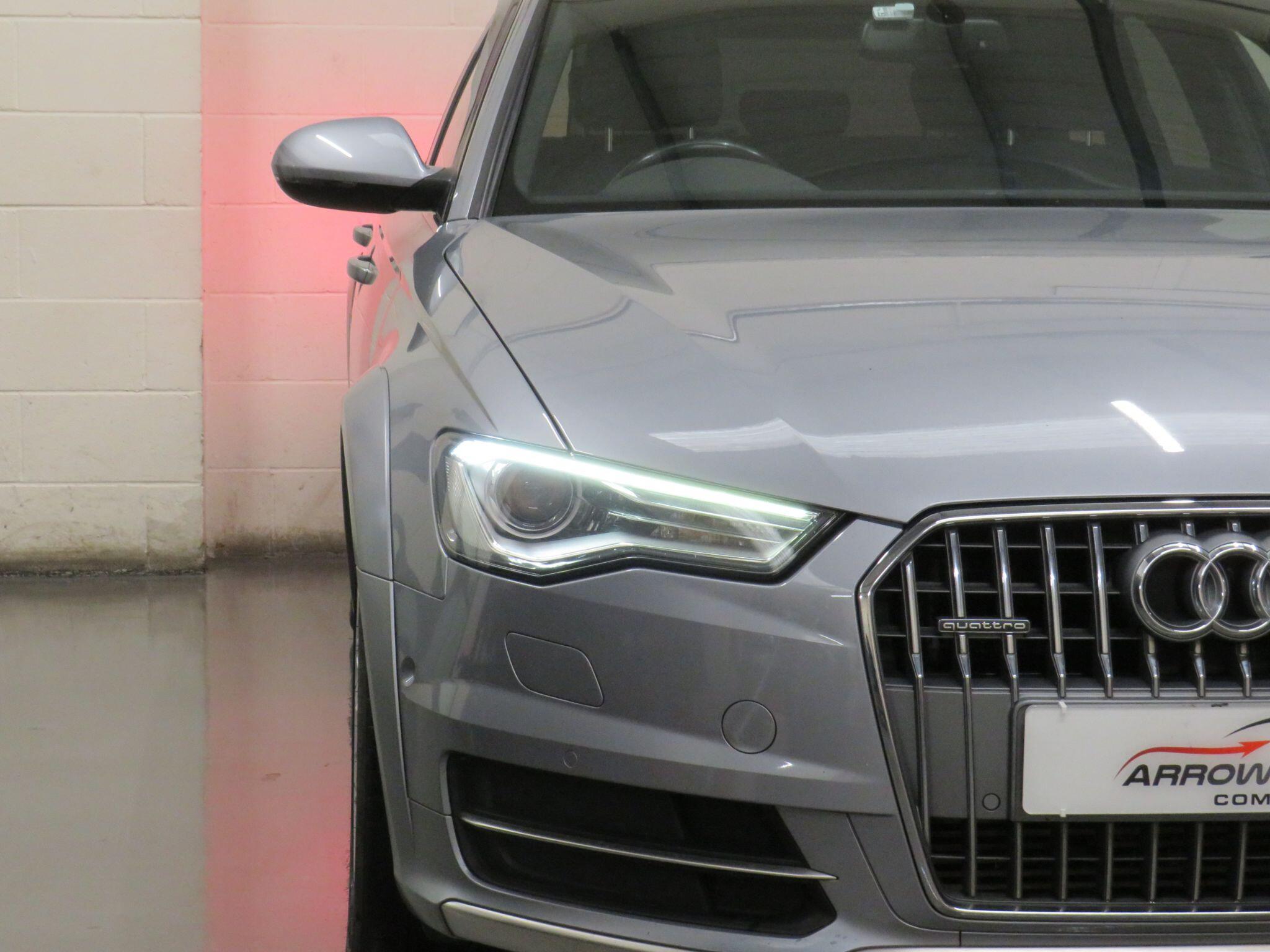 Audi A6 Allroad - Image 11
