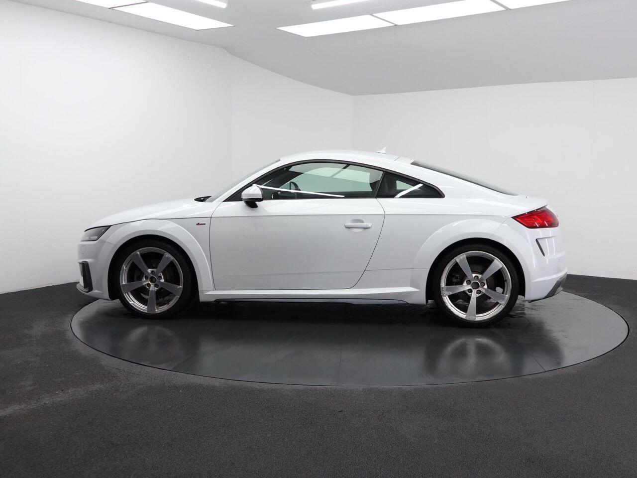 Audi TT - Image 8