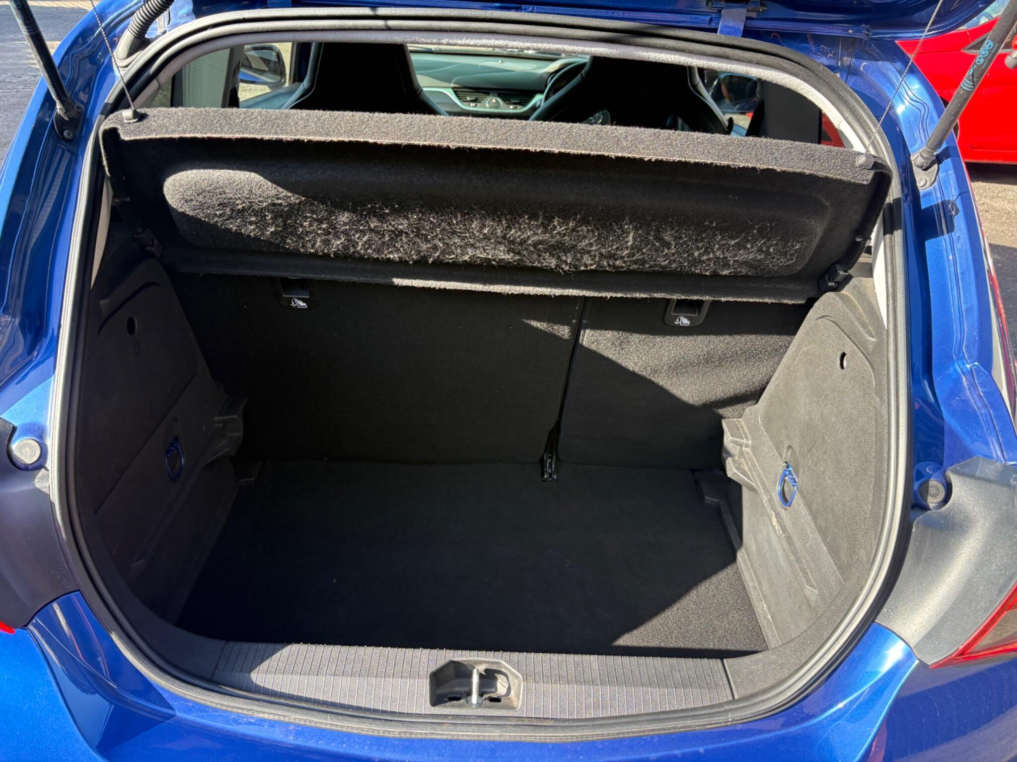 Vauxhall Corsa - Image 14