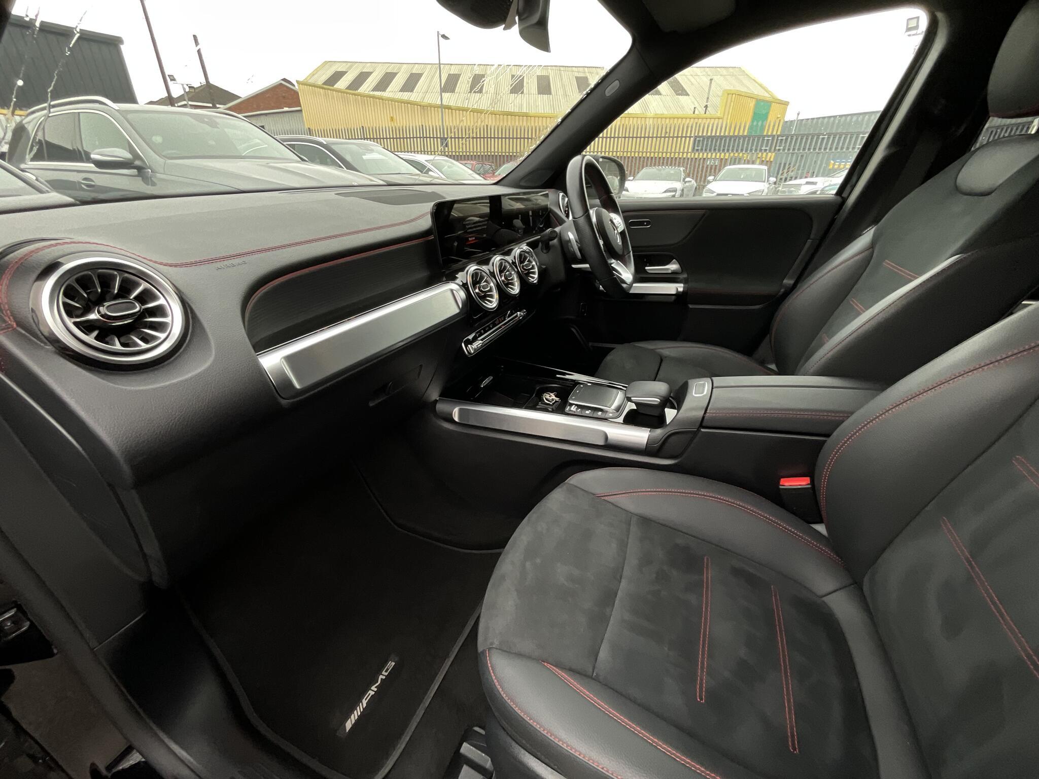 Mercedes Eqb - Image 16