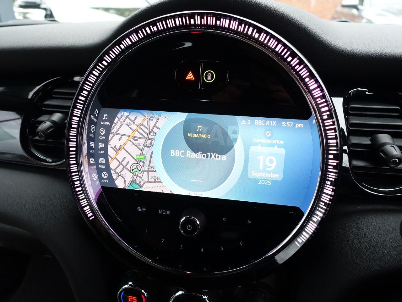 MINI Electric Hatch - Image 22