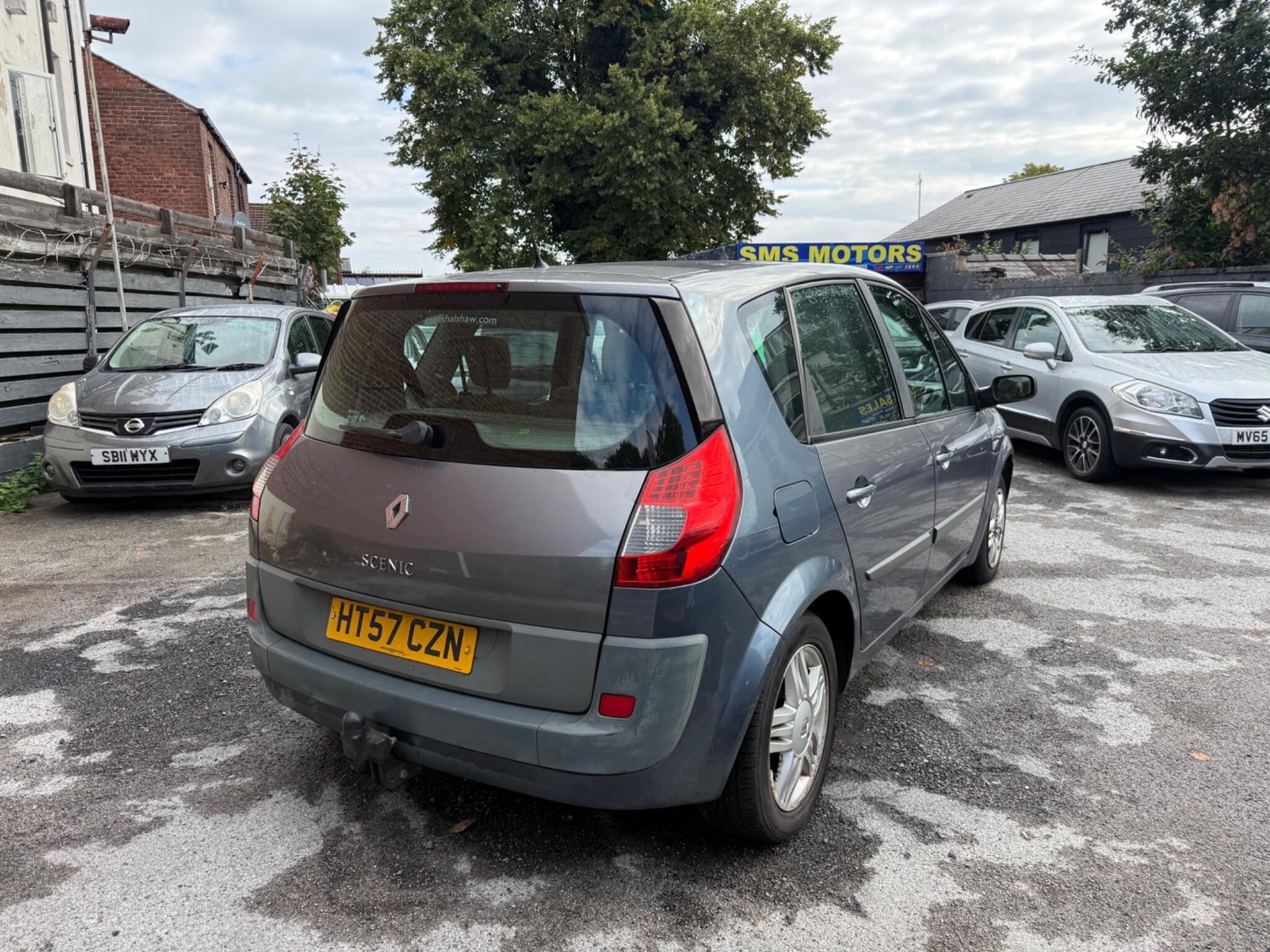 Renault Scenic - Image 7