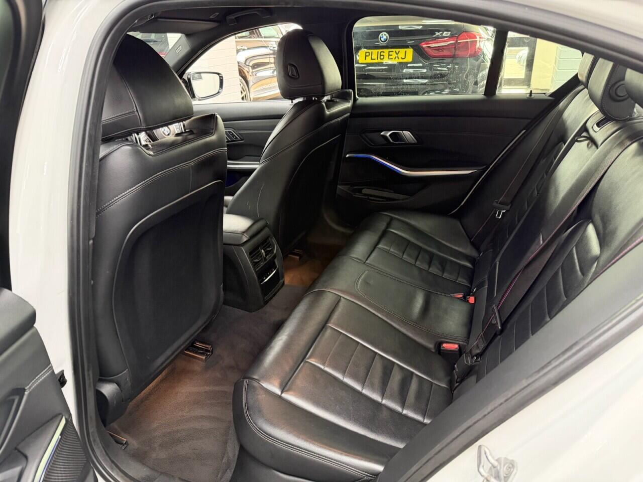 BMW 3 Series - Image 21