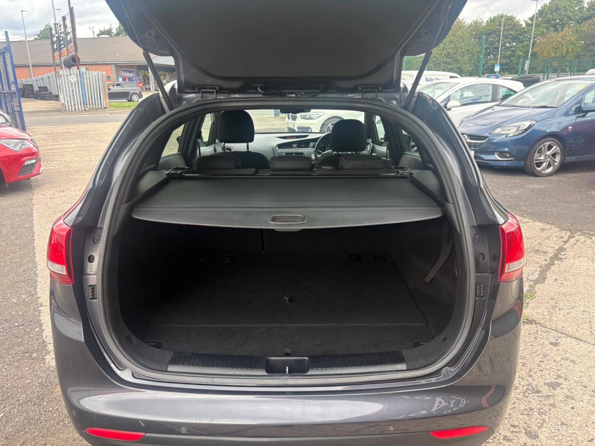 Kia ceed - Image 19