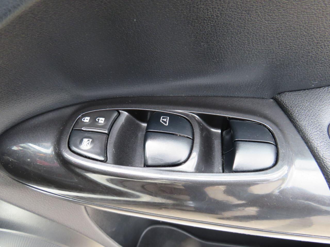 Nissan Juke - Image 20