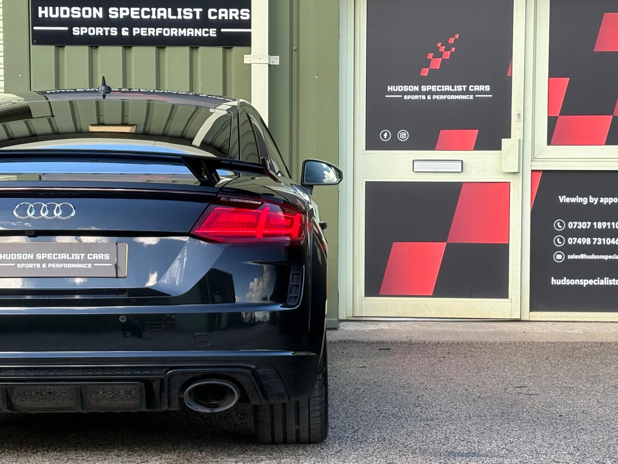 Audi TT RS - Image 12