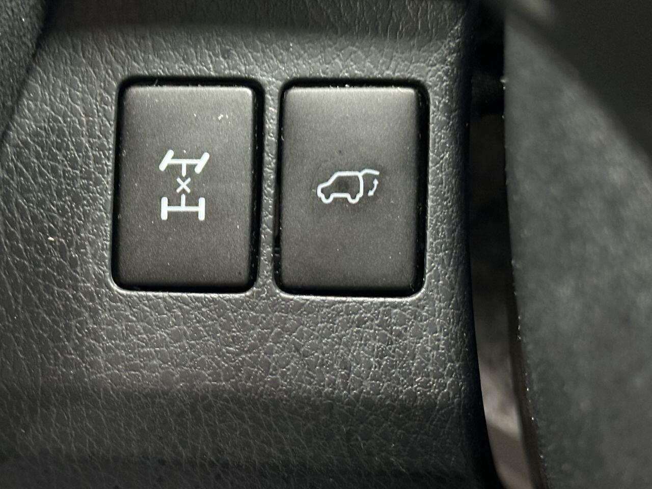 Toyota RAV4 - Image 32