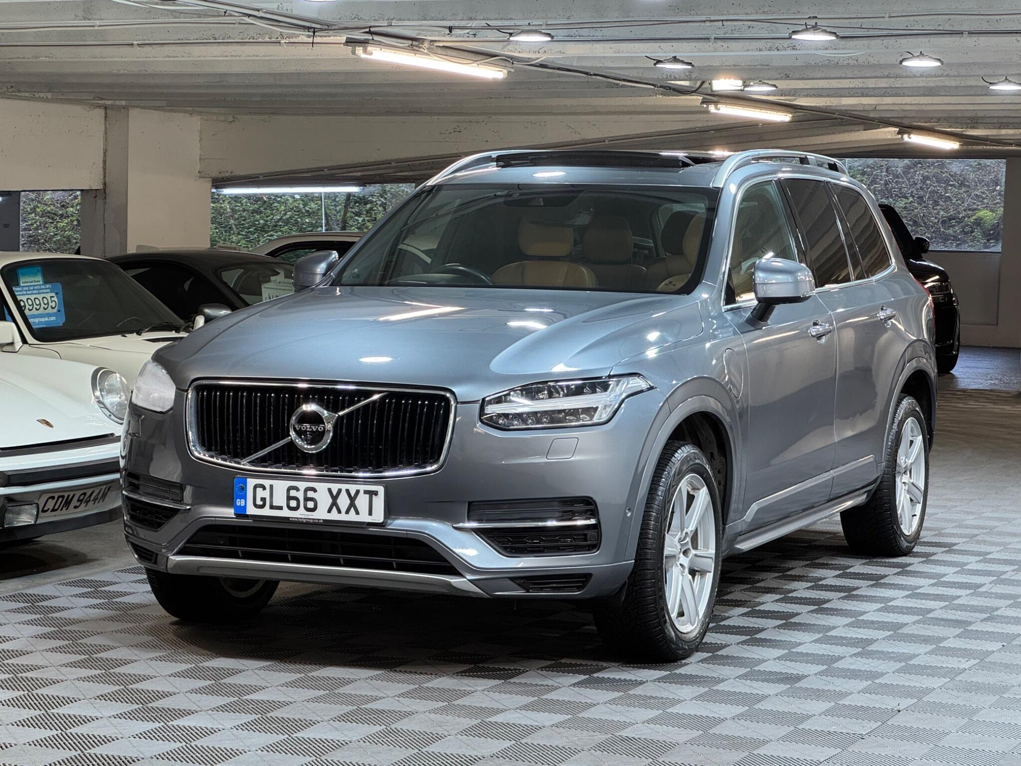 Volvo XC90 - Image 6