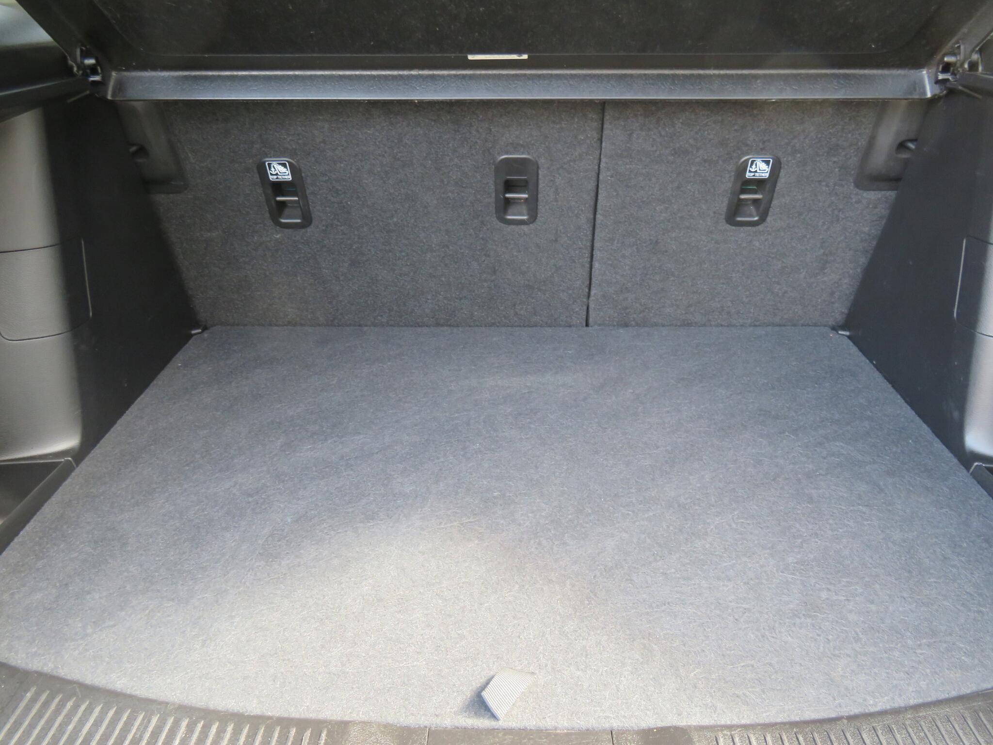 Suzuki S-Cross - Image 10