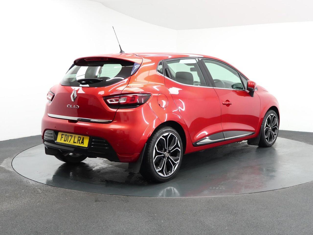 Renault Clio - Image 7