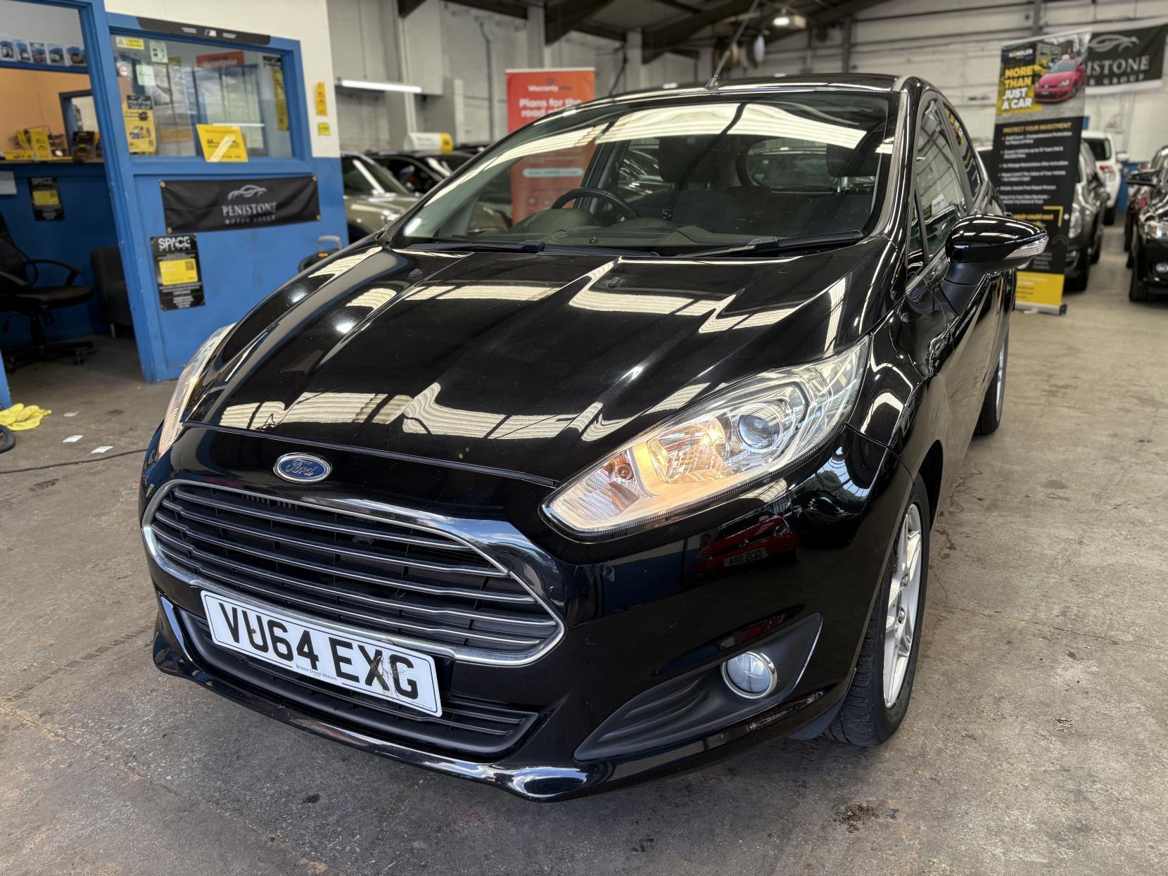 Ford Fiesta - Image 4