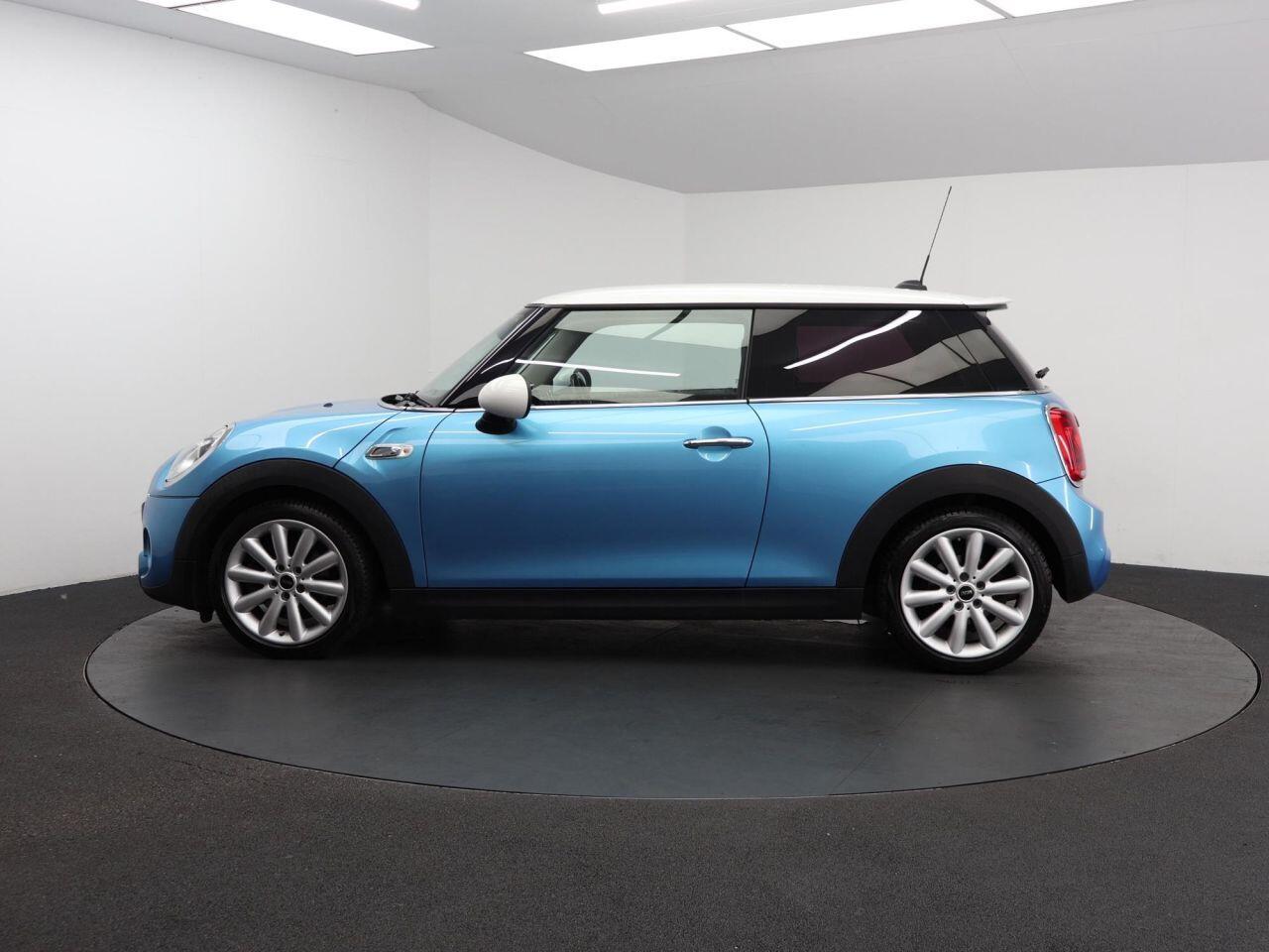 MINI Hatch - Image 7