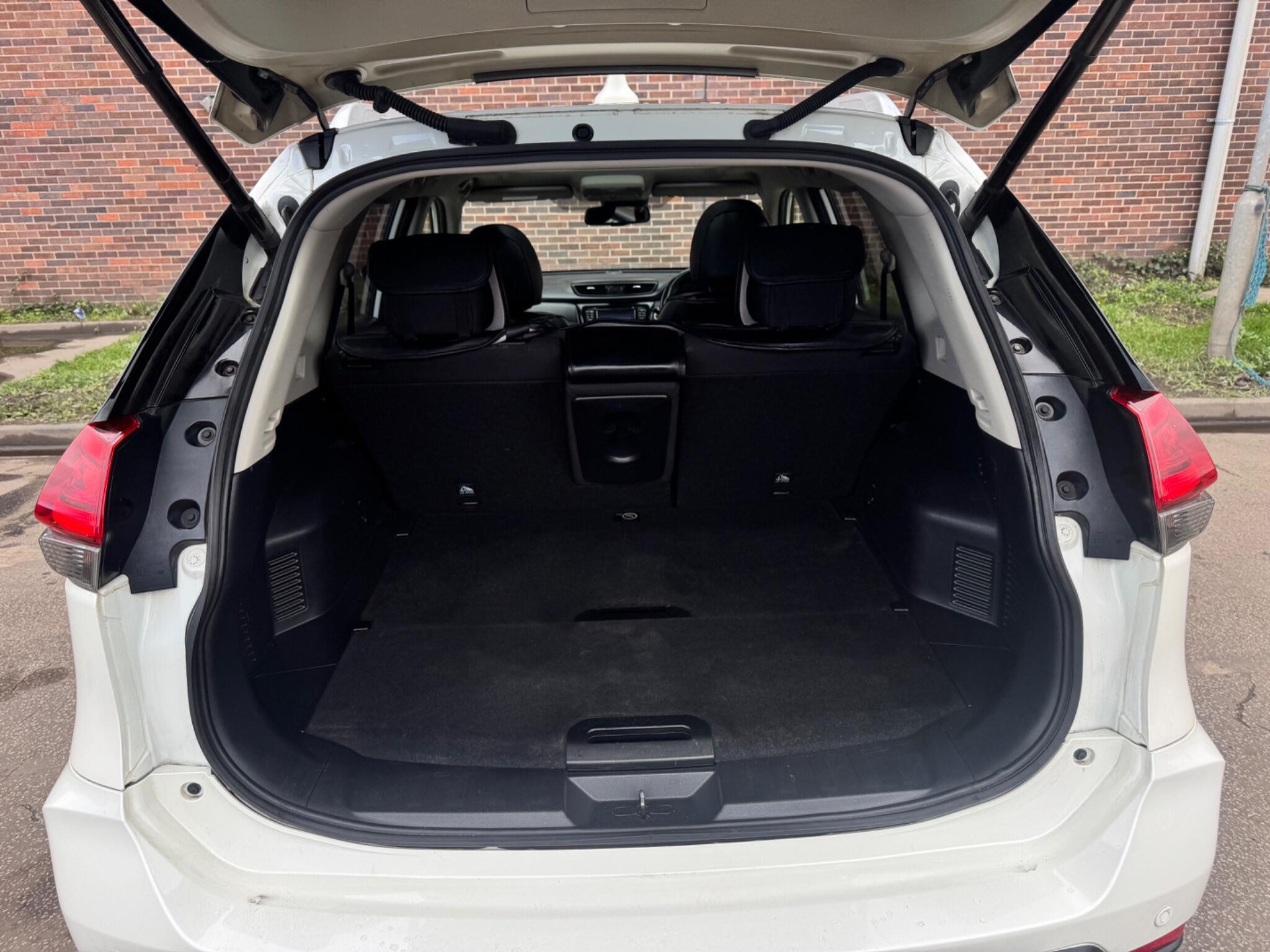 Nissan X-Trail - Image 25