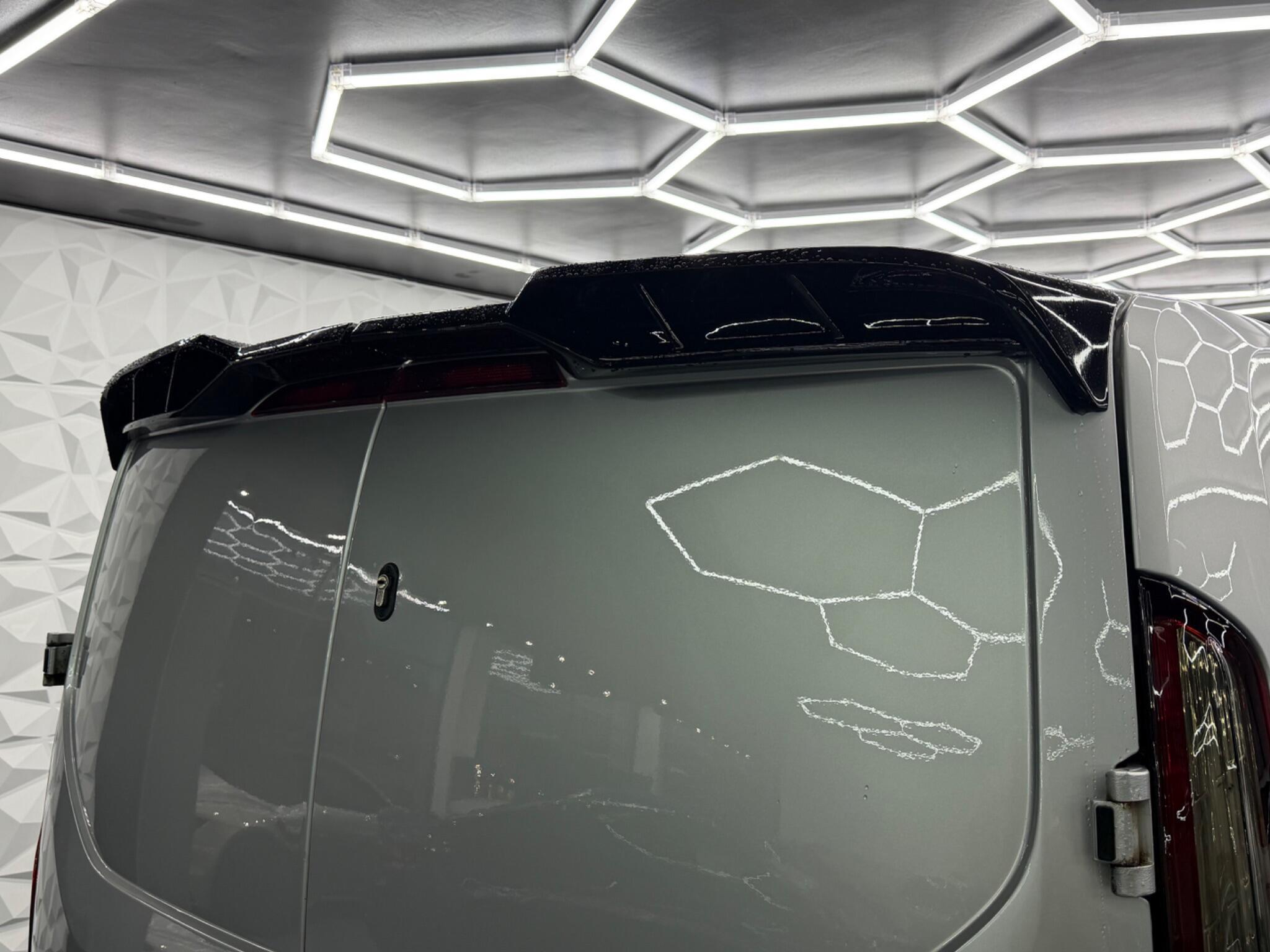 Ford Transit Custom - Image 11