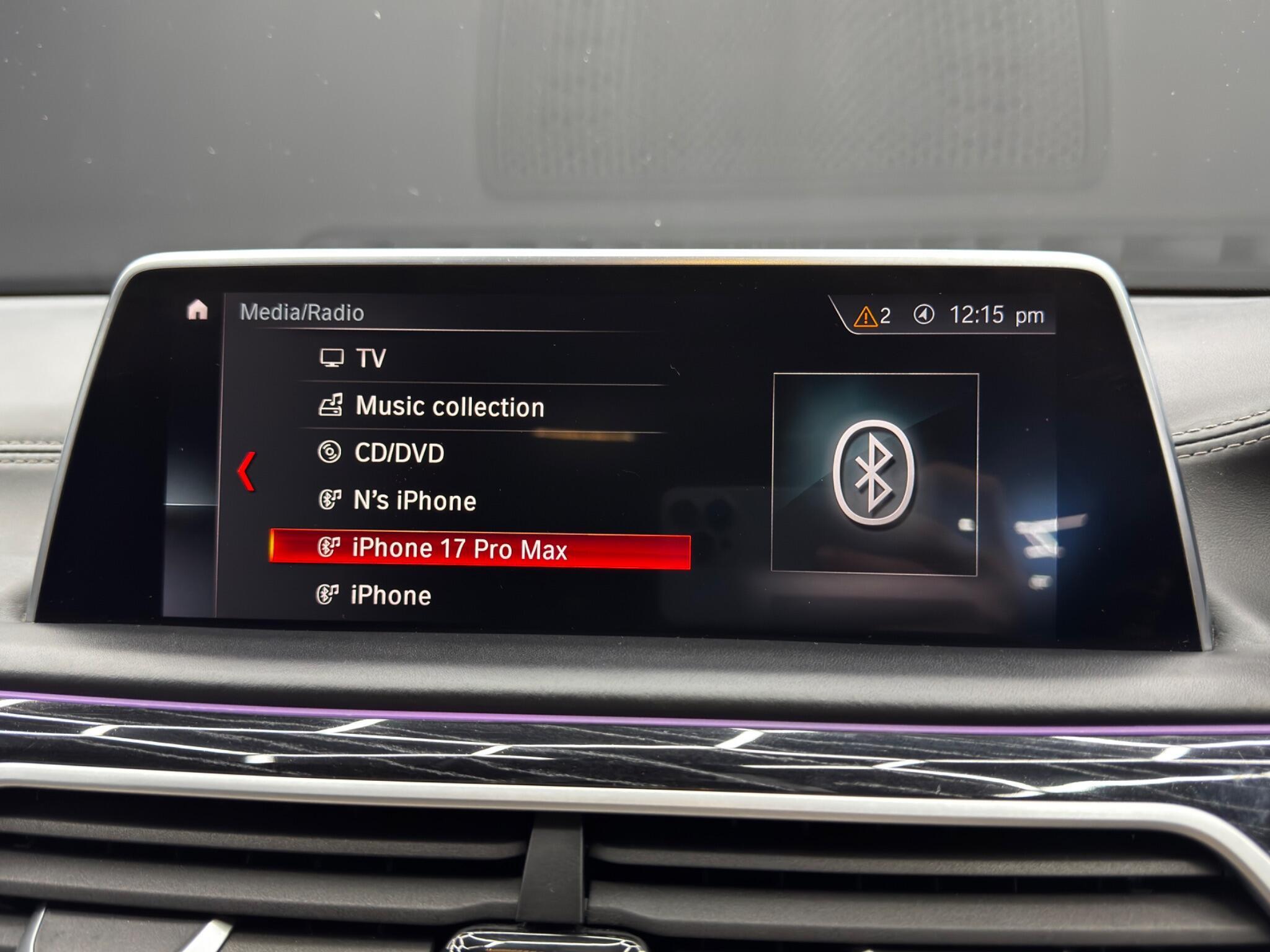 BMW 7 Series - Image 34