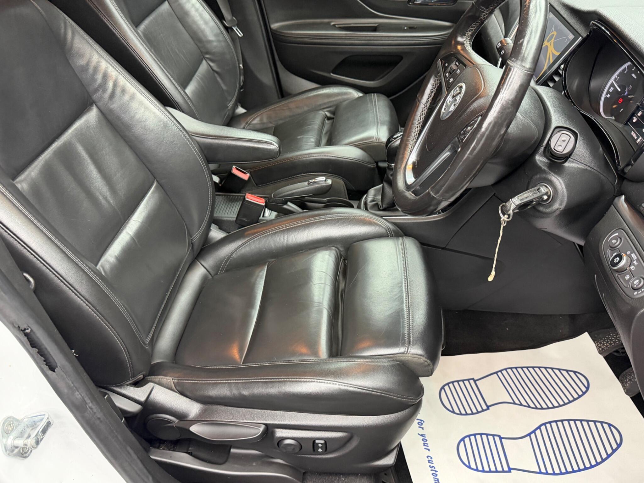 Vauxhall Mokka X - Image 13