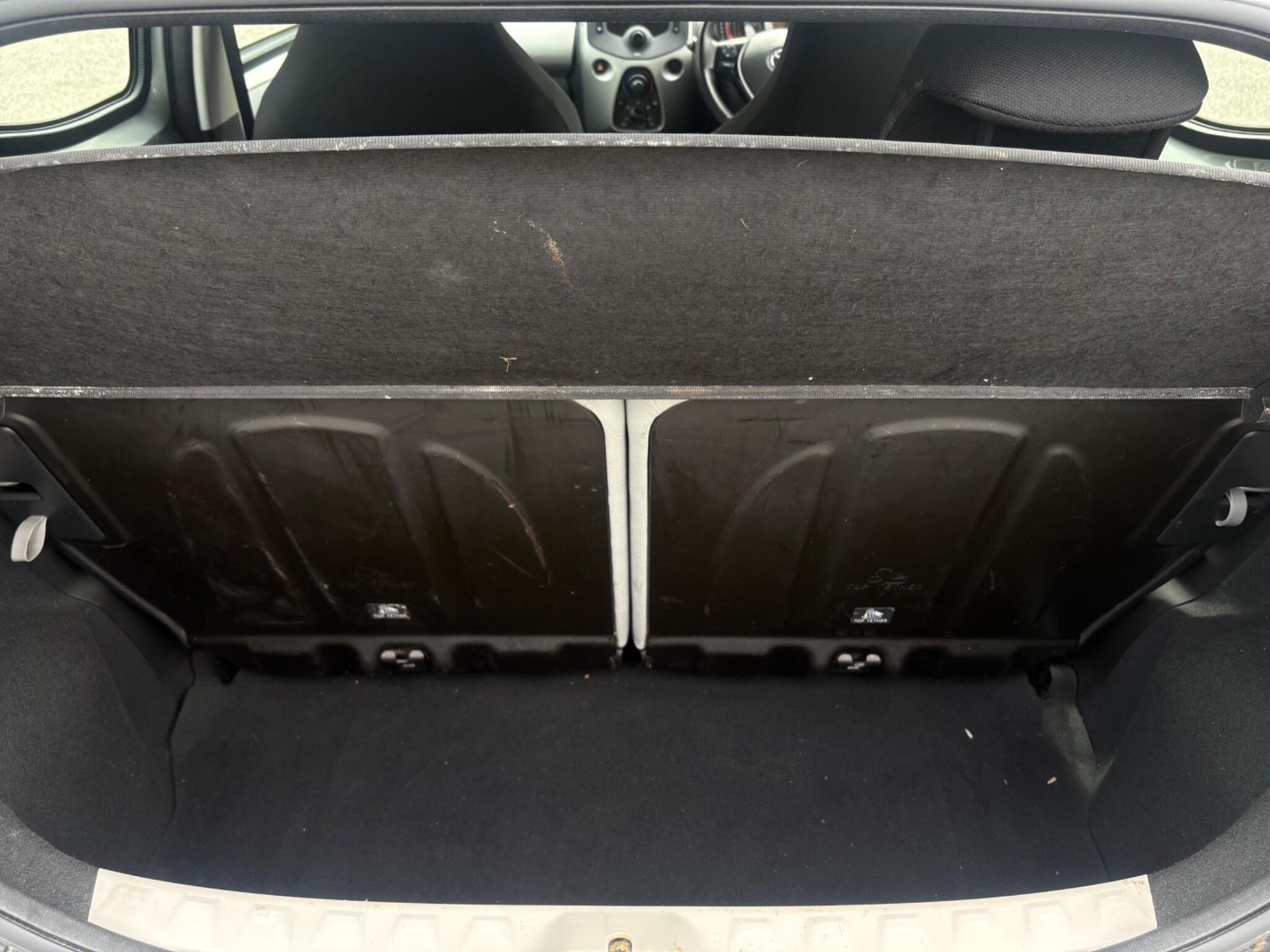 Toyota Aygo - Image 17